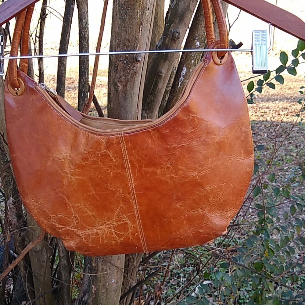 Kenneth Cole over the shoulder purse - Picture 5 of 11
